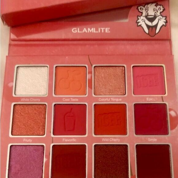 NIB Glamlite ICEE Eyeshadow Palette - Red and Pink Shades - Picture 9 of 16